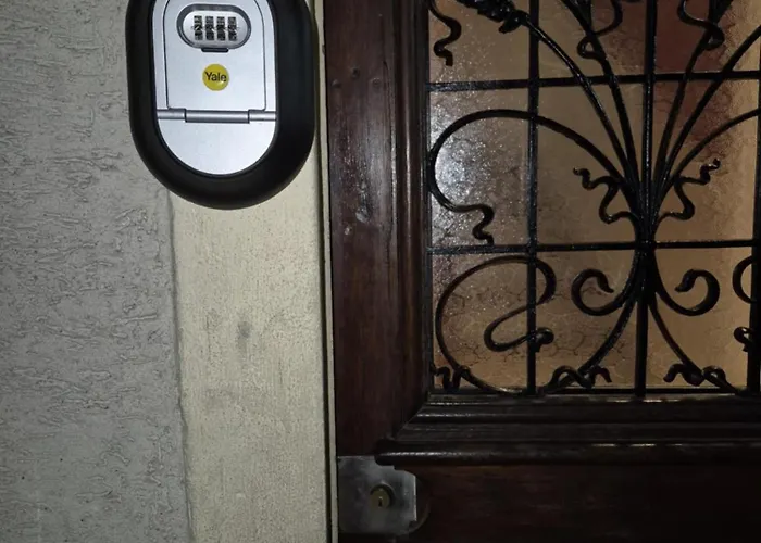 Basic Cozy שואזי-לה-רואה