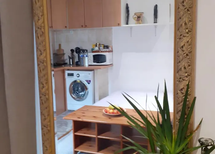 Basic Cozy שואזי-לה-רואה